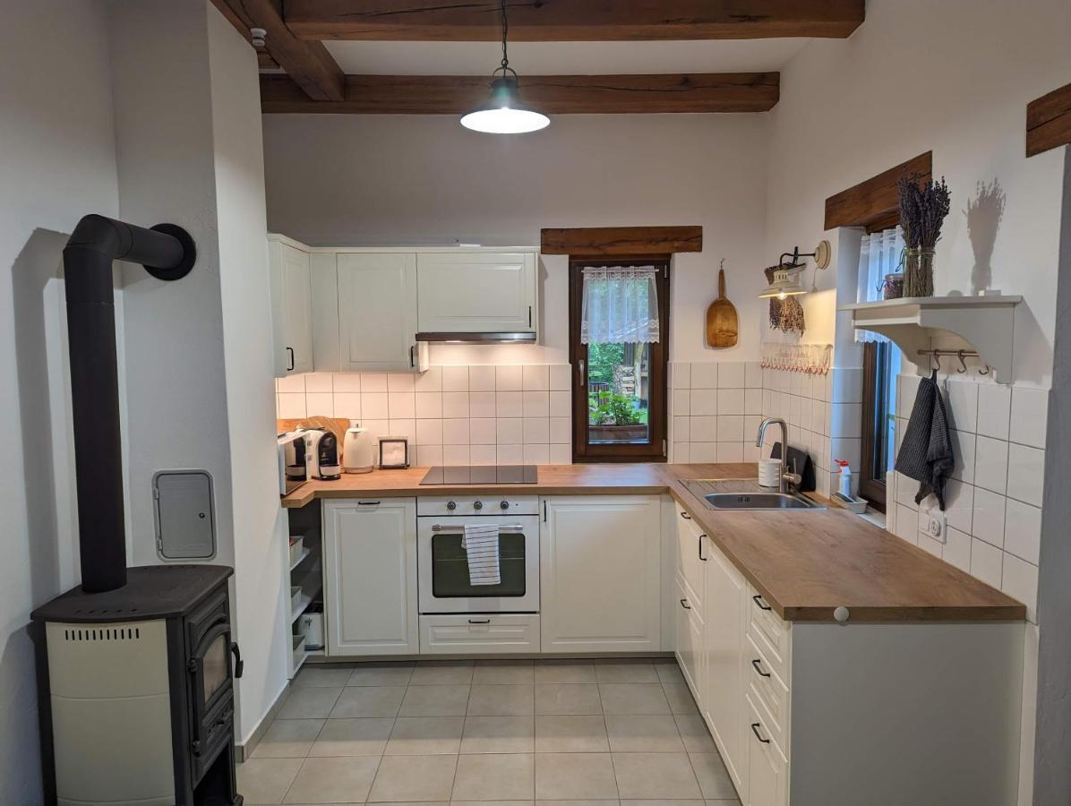 Apartmán Kosbor Vendeghaz Monoszlo Exteriér fotografie